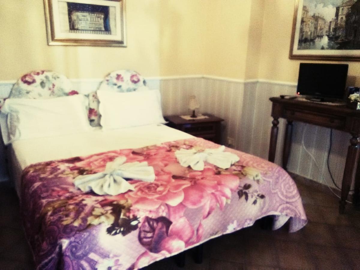 Hillary House Affittacamere 3*