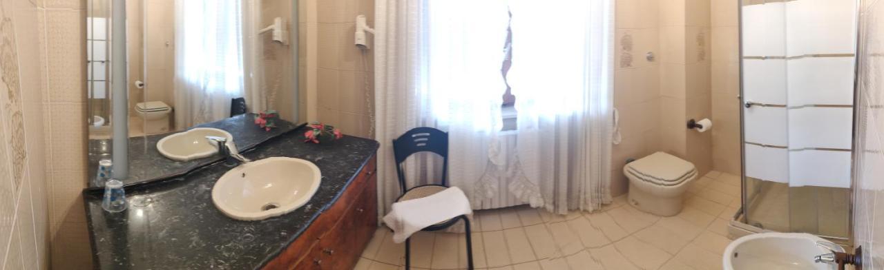 Affittacamere Hillary House 3*